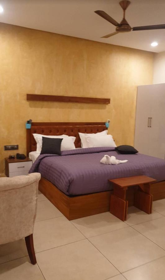 Casa Orchid Hotel Alappuzha Exterior photo