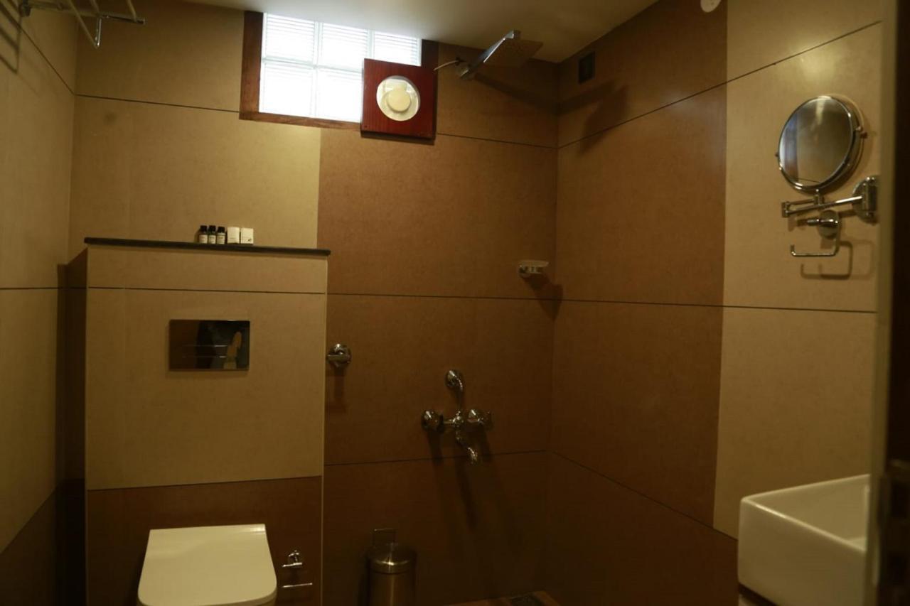 Casa Orchid Hotel Alappuzha Exterior photo